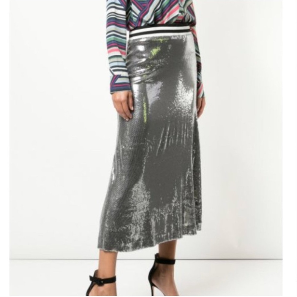 Nicole Miller Silver Sequin Asymmetrical Midi Skirt